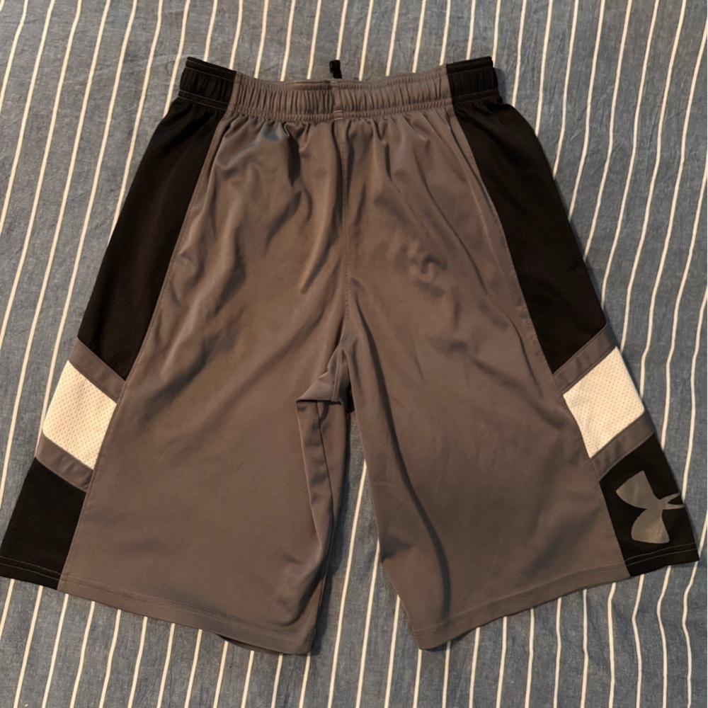 Under Armour Gray Athletic Shorts - Picture 2 of 3